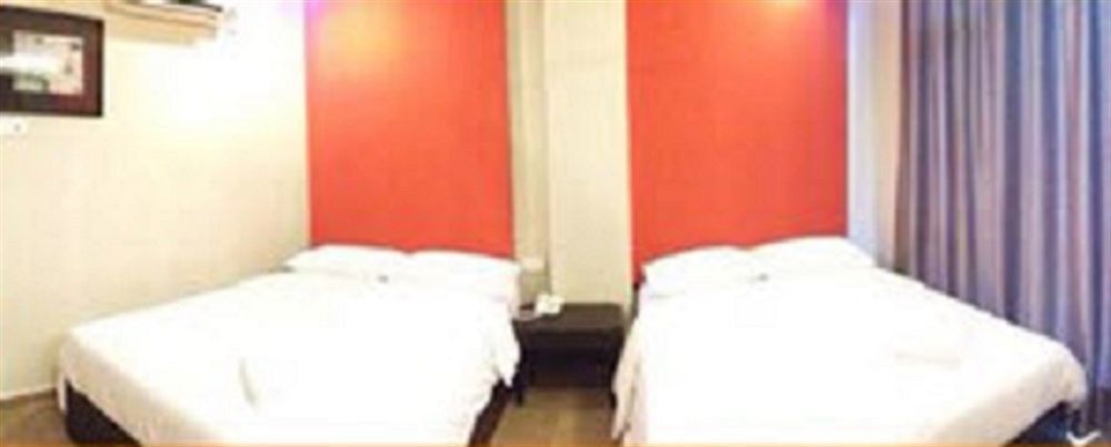 Golden Court Hotel - Tun Abdul Razak Τζόχορ Μπάχρου Εξωτερικό φωτογραφία