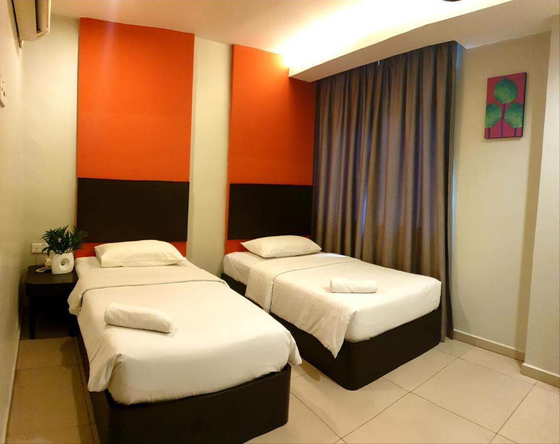 Golden Court Hotel - Tun Abdul Razak Τζόχορ Μπάχρου Εξωτερικό φωτογραφία